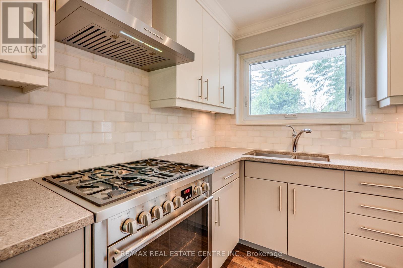 1222 Kensington Park Road, Oakville, Ontario  L6H 2G9 - Photo 12 - W13486694