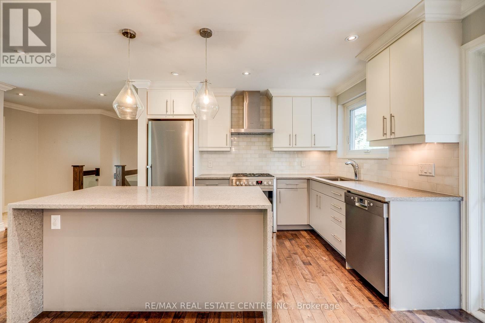 1222 Kensington Park Road, Oakville, Ontario  L6H 2G9 - Photo 9 - W13486694
