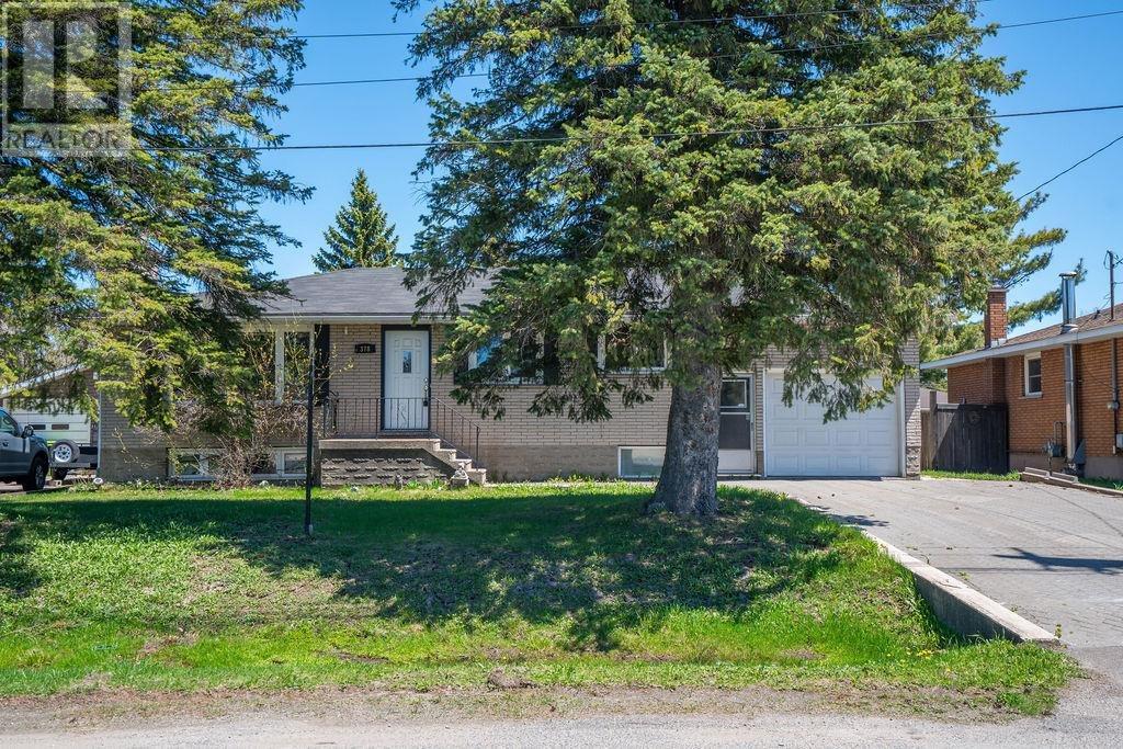 378 Rowell AVE, Sault Ste. Marie, Ontario