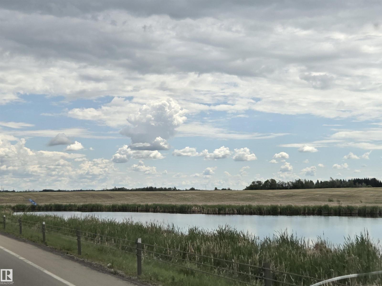 24209 HWY 625, Rural Leduc County, Alberta