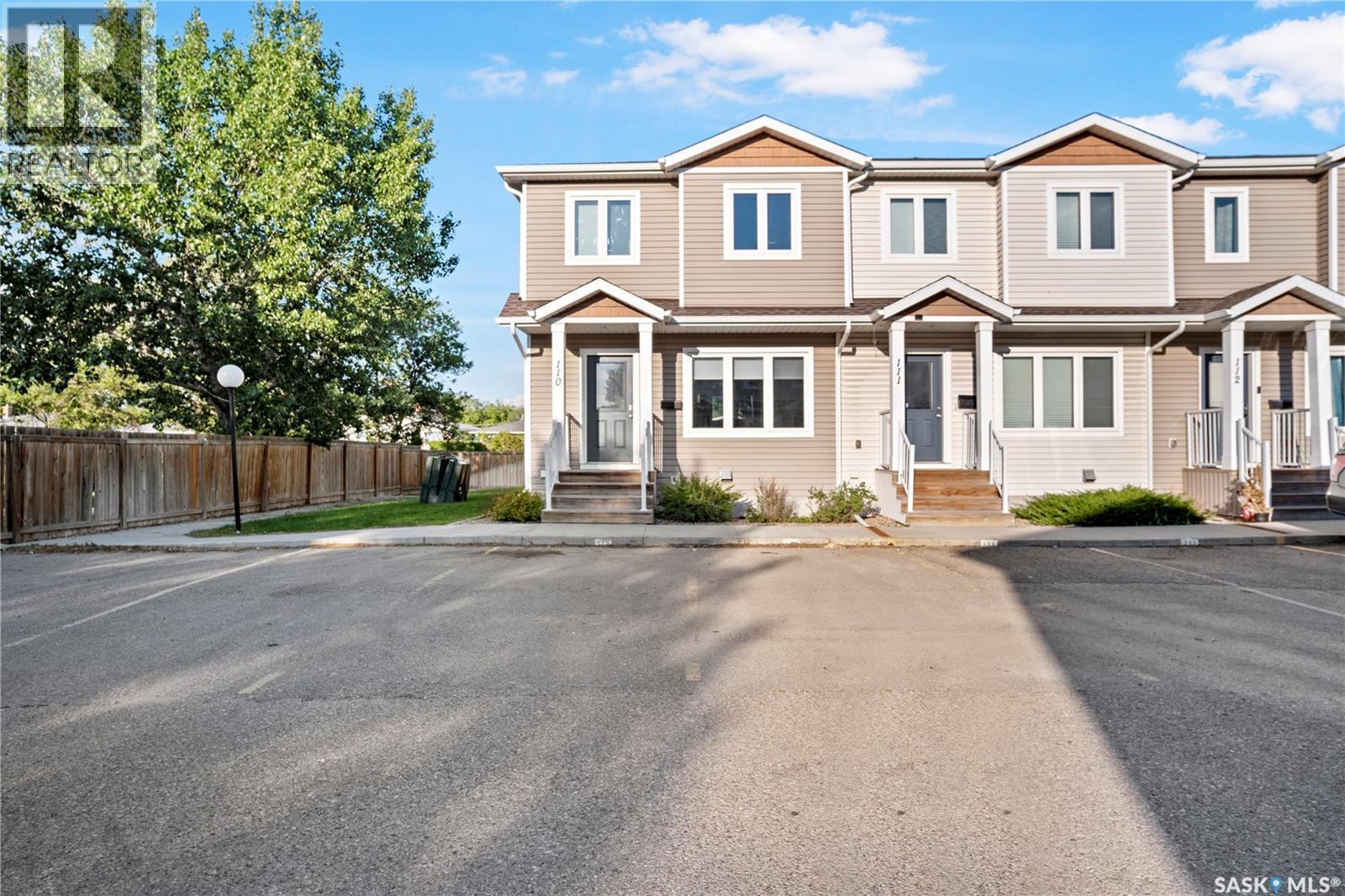 110 4102 3rd AVENUE N, Regina, Saskatchewan