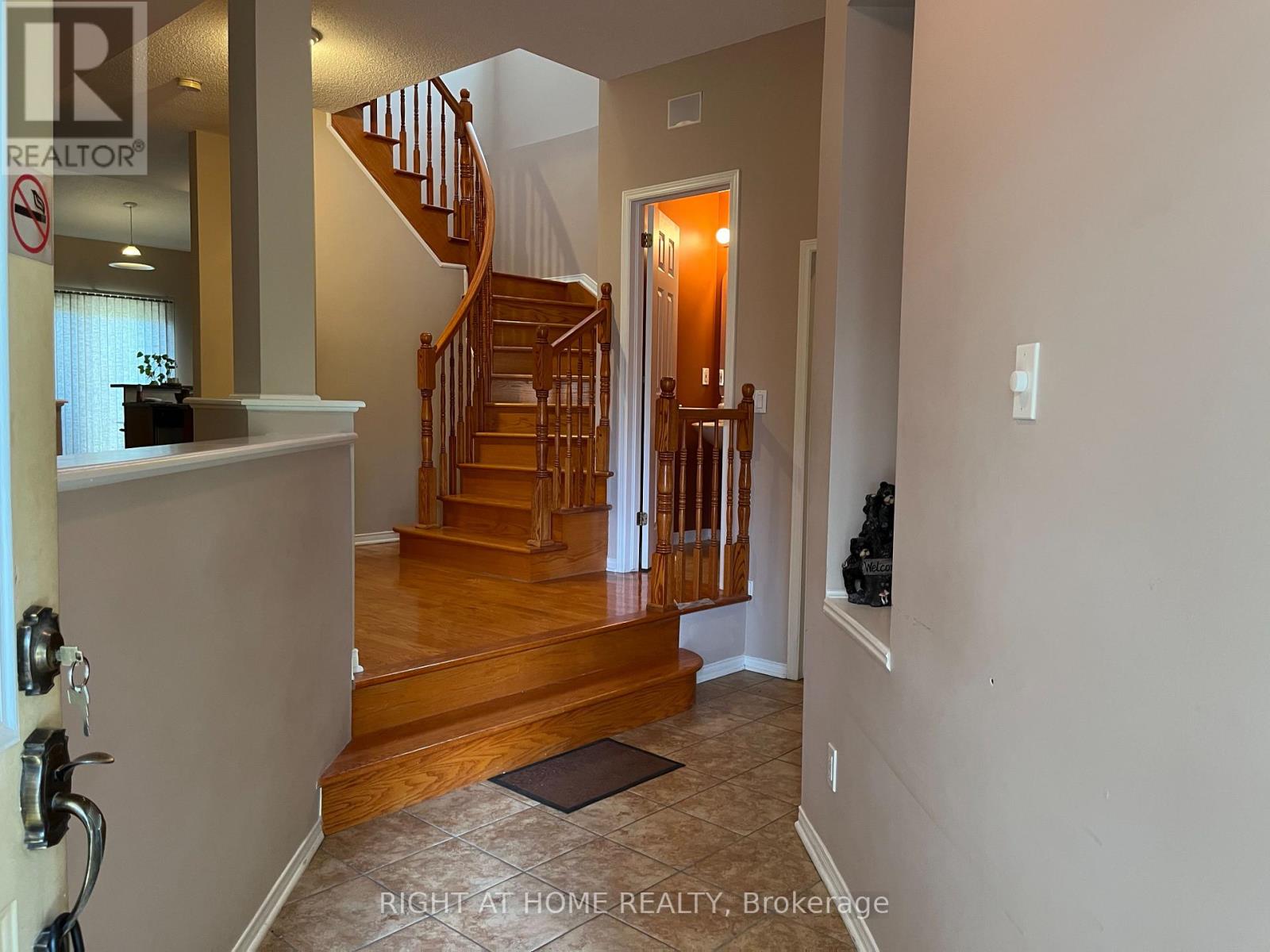270 Deercroft Avenue, Ottawa, Ontario  K2J 5B8 - Photo 4 - X13486716