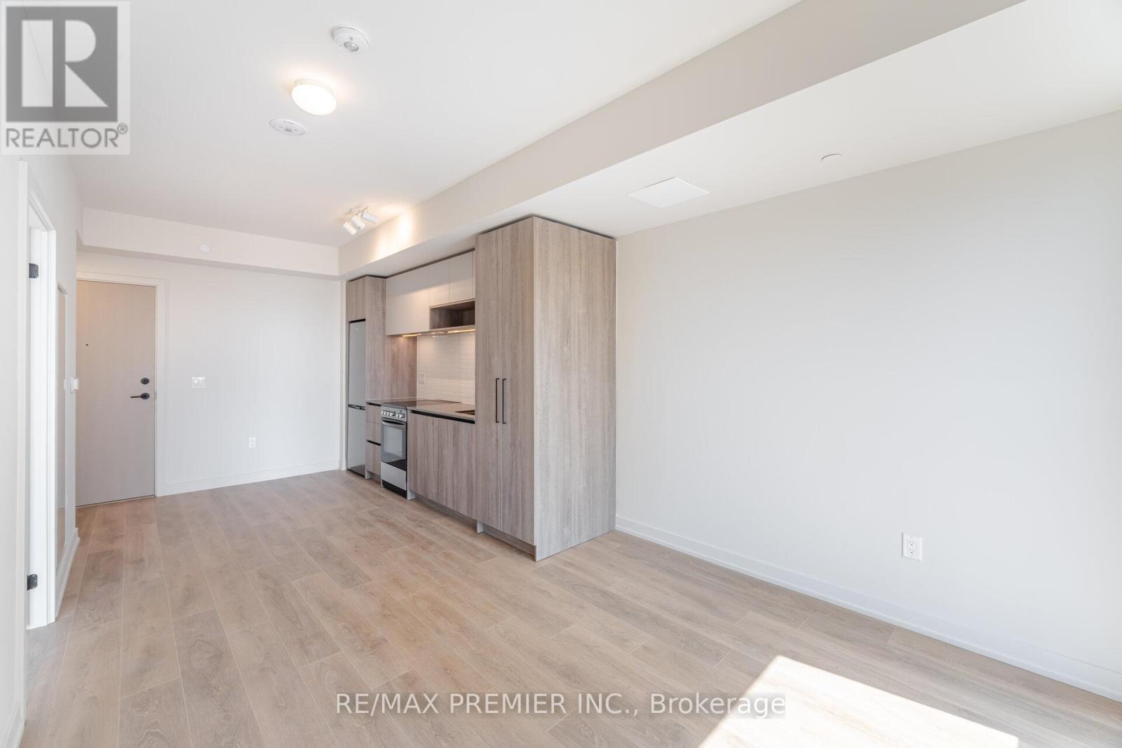 708 - 181 Sterling Avenue, Toronto, Ontario  M6R 2B2 - Photo 10 - C13486718