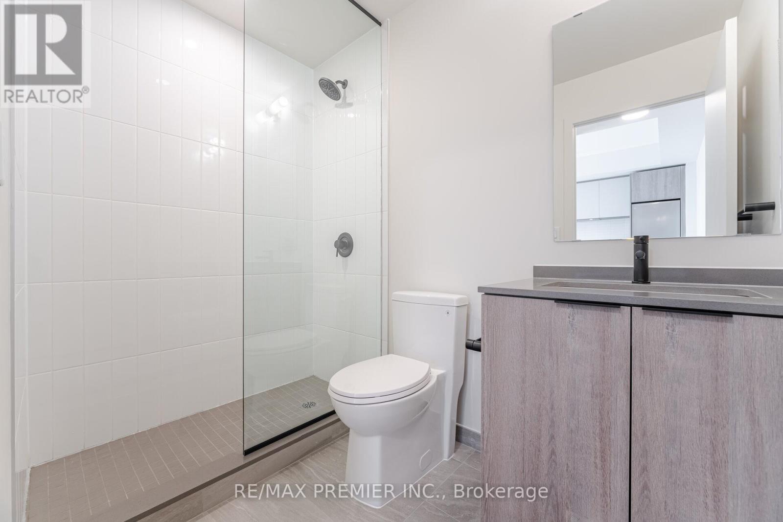708 - 181 Sterling Avenue, Toronto, Ontario  M6R 2B2 - Photo 16 - C13486718