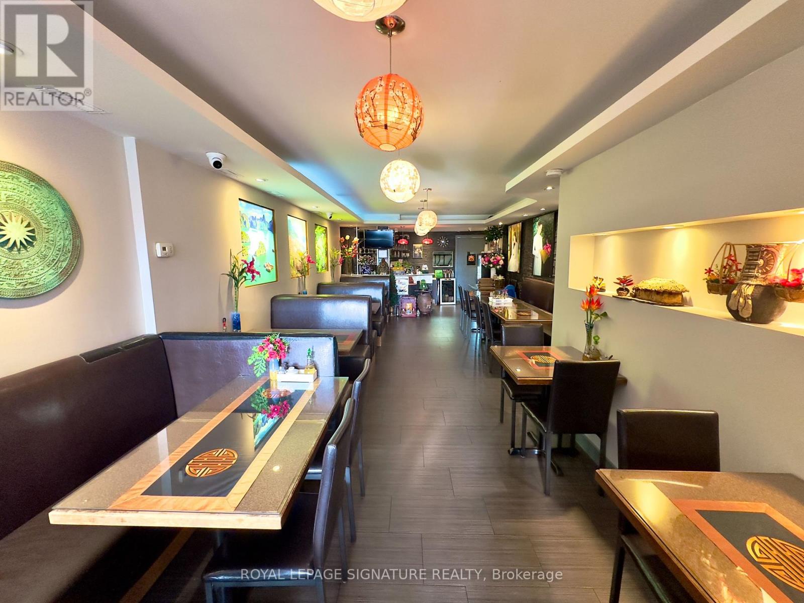 1768 St Clair Avenue W, Toronto, Ontario  M6N 1J3 - Photo 3 - W13440394