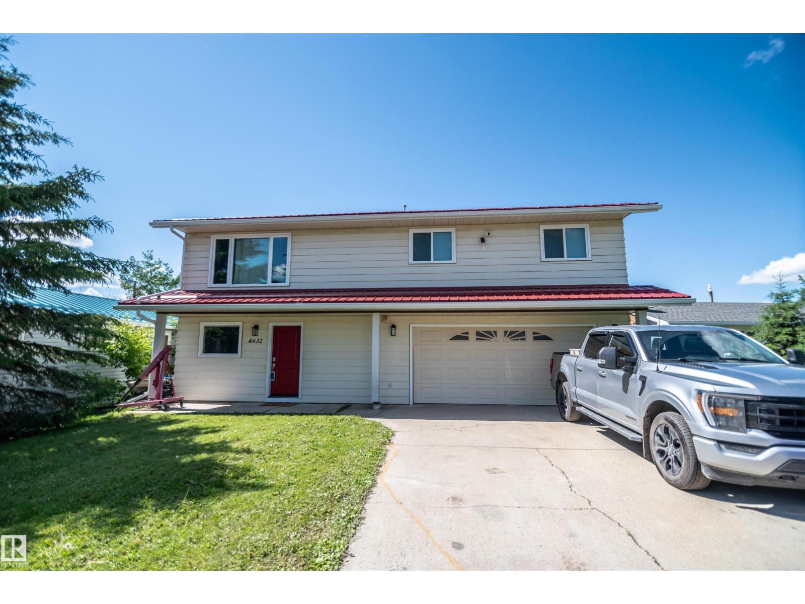 4632 46 Av, Rural Lac Ste. Anne County, Alberta  T0E 0A0 - Photo 2 - E4495496