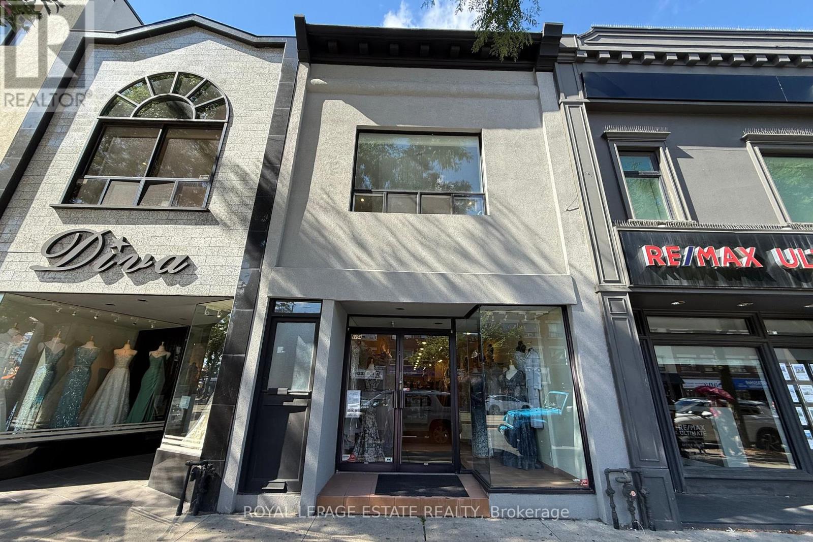 1194 ST CLAIR AVENUE W, Toronto, Ontario