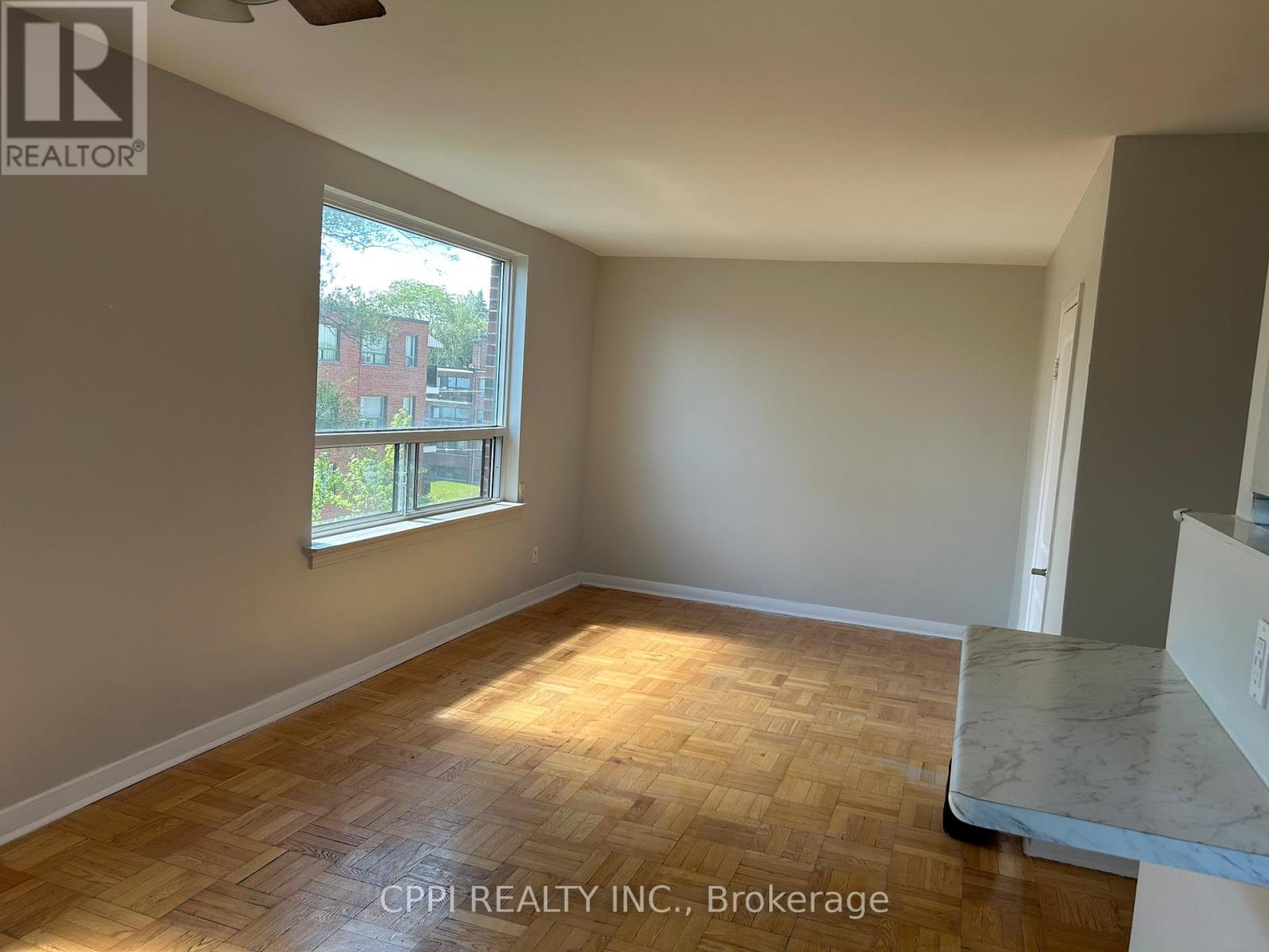 302 - 6 Hill Heights Road, Toronto, Ontario  M8Y 1Z1 - Photo 6 - W13486762