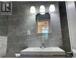 302 - 6 HILL HEIGHTS ROAD, Toronto, Ontario