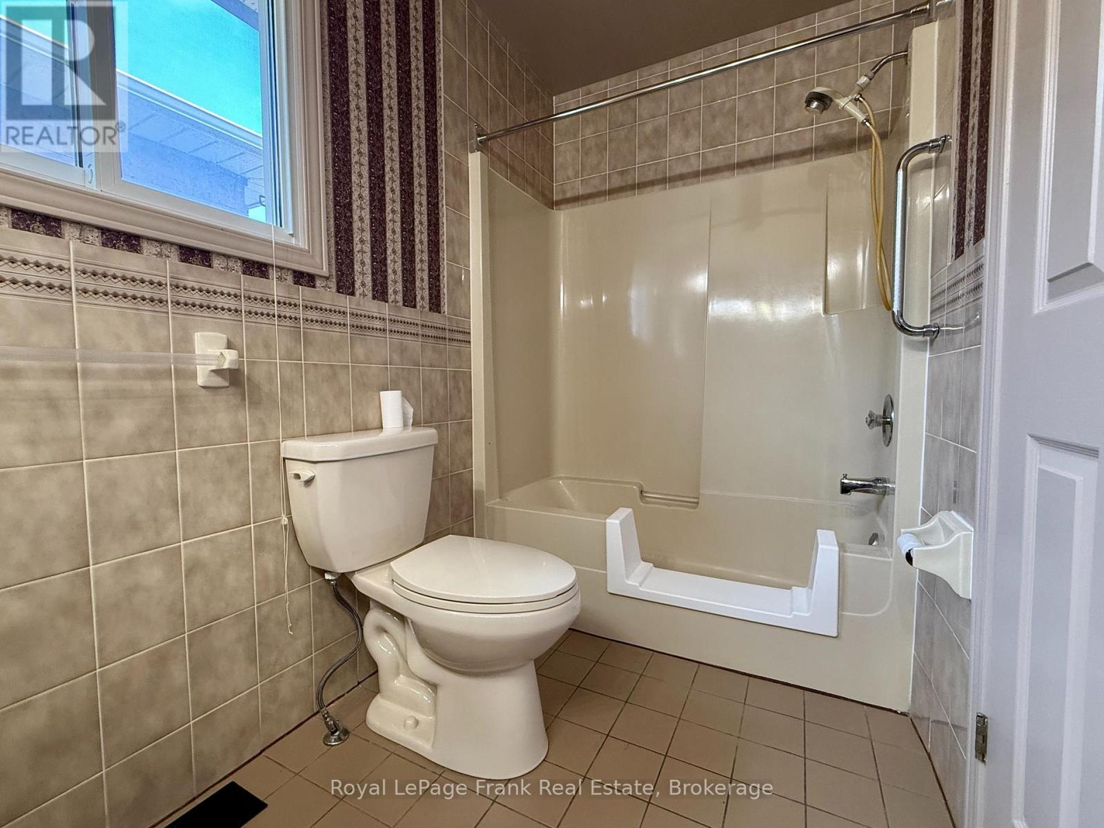 3113 Westridge Boulevard, Peterborough, Ontario  K9K 1Z5 - Photo 21 - X13486122