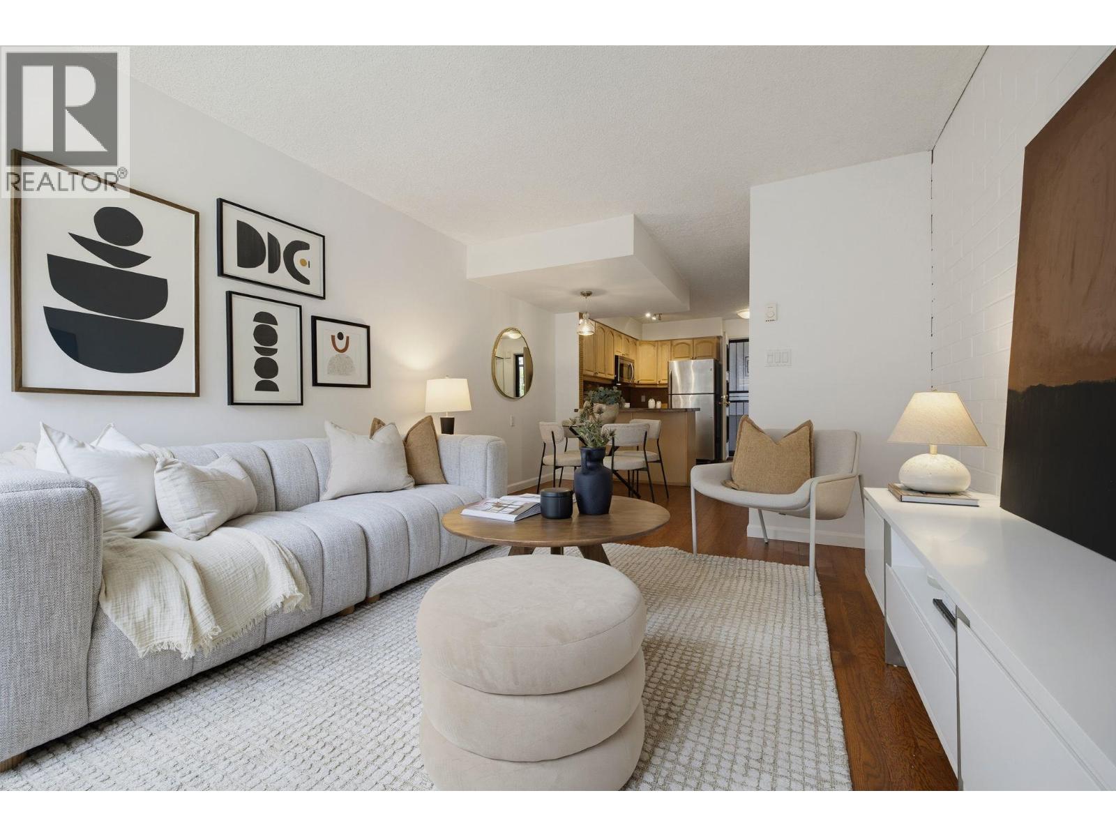 14 719 E 31st Avenue, Vancouver, British Columbia  V5V 2W9 - Photo 3 - R3139764