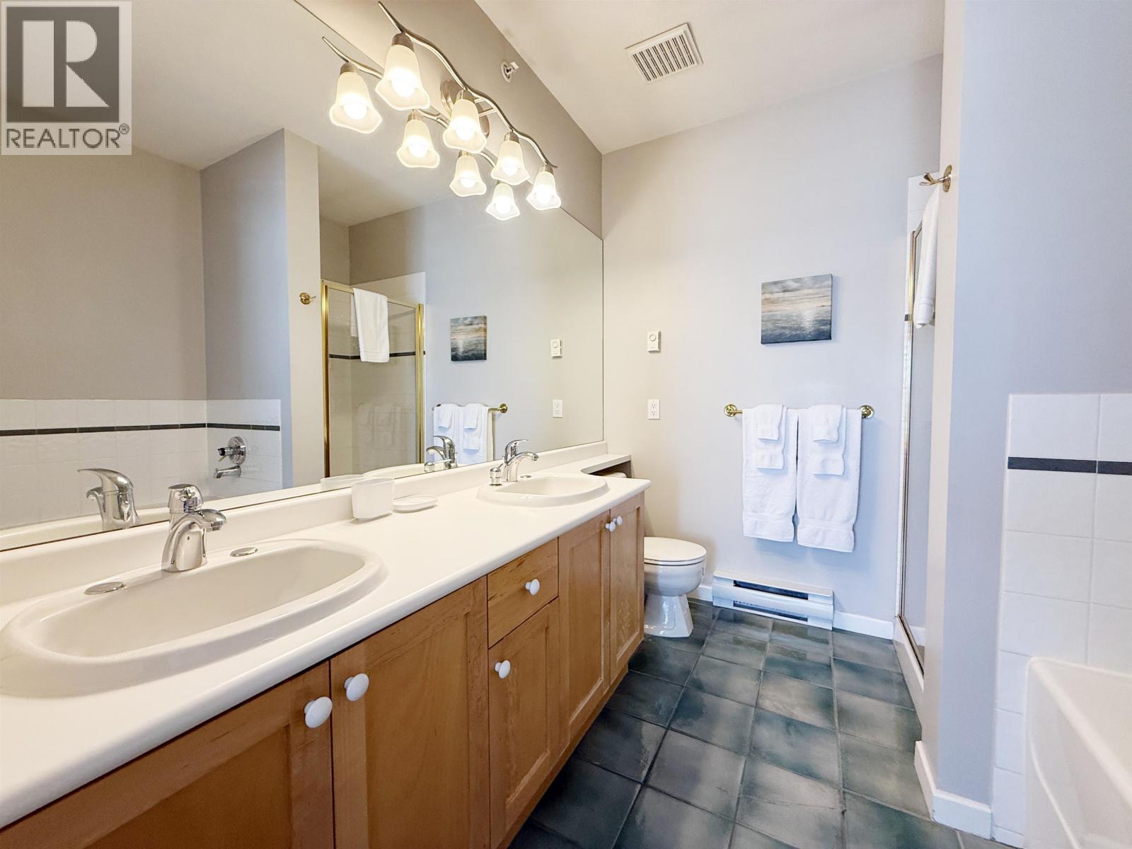 403 1990 E Kent Avenue, Vancouver, British Columbia  V5P 4X5 - Photo 24 - R3139835