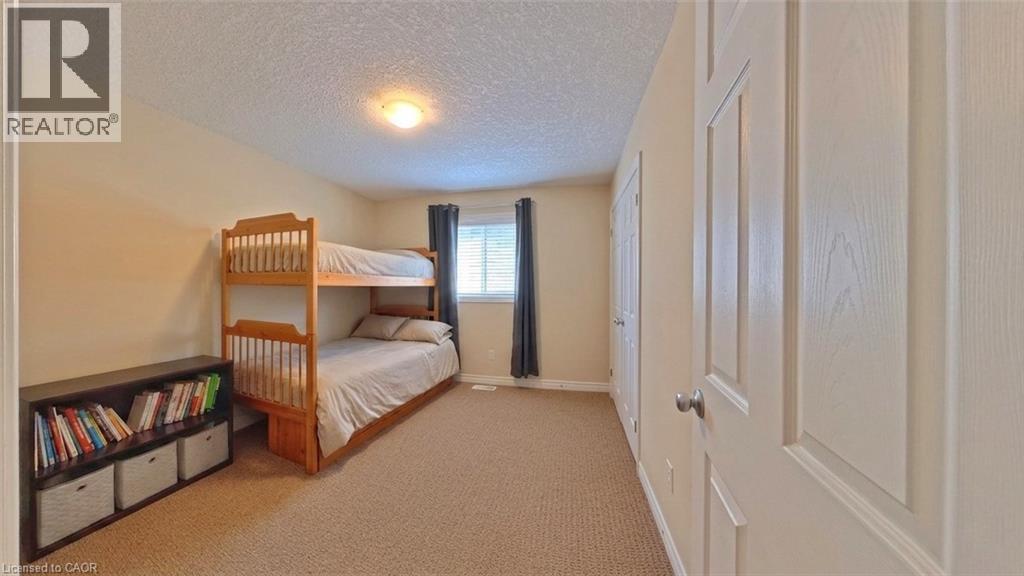 11 Sandybay Avenue, Kitchener, Ontario  N2A 0H7 - Photo 7 - 40841646