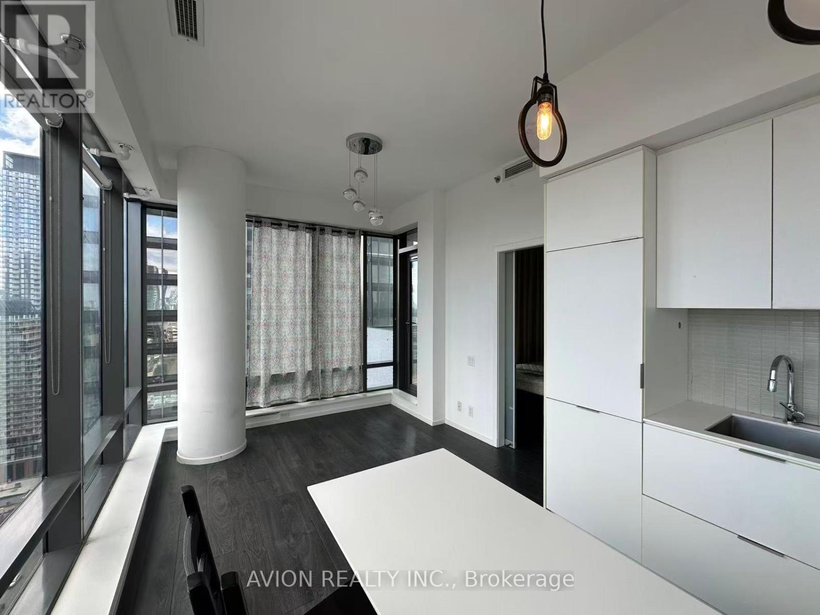 2502 - 5 St Joseph Street, Toronto, Ontario  M4Y 0B6 - Photo 9 - C13486814