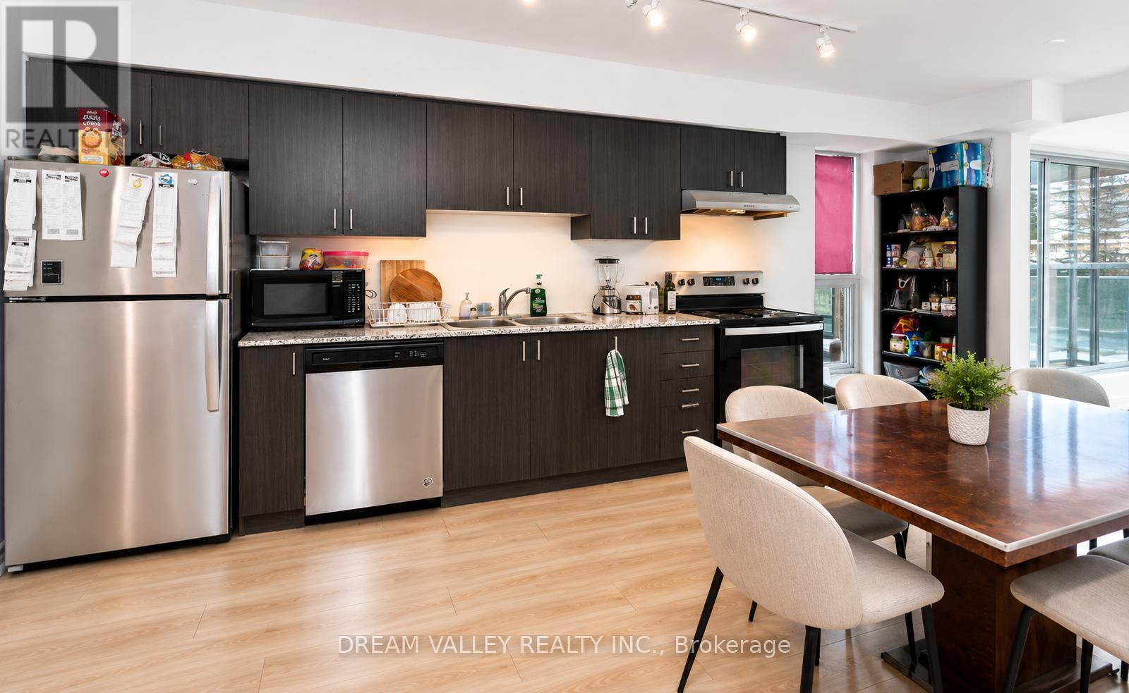 209 - 1 Falaise Road, Toronto, Ontario  M1E 0B9 - Photo 4 - E13486778