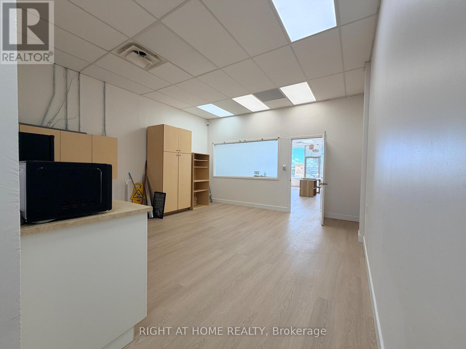 B07 - 4779 Steeles Avenue E, Toronto, Ontario  M1V 4S5 - Photo 8 - E13486800