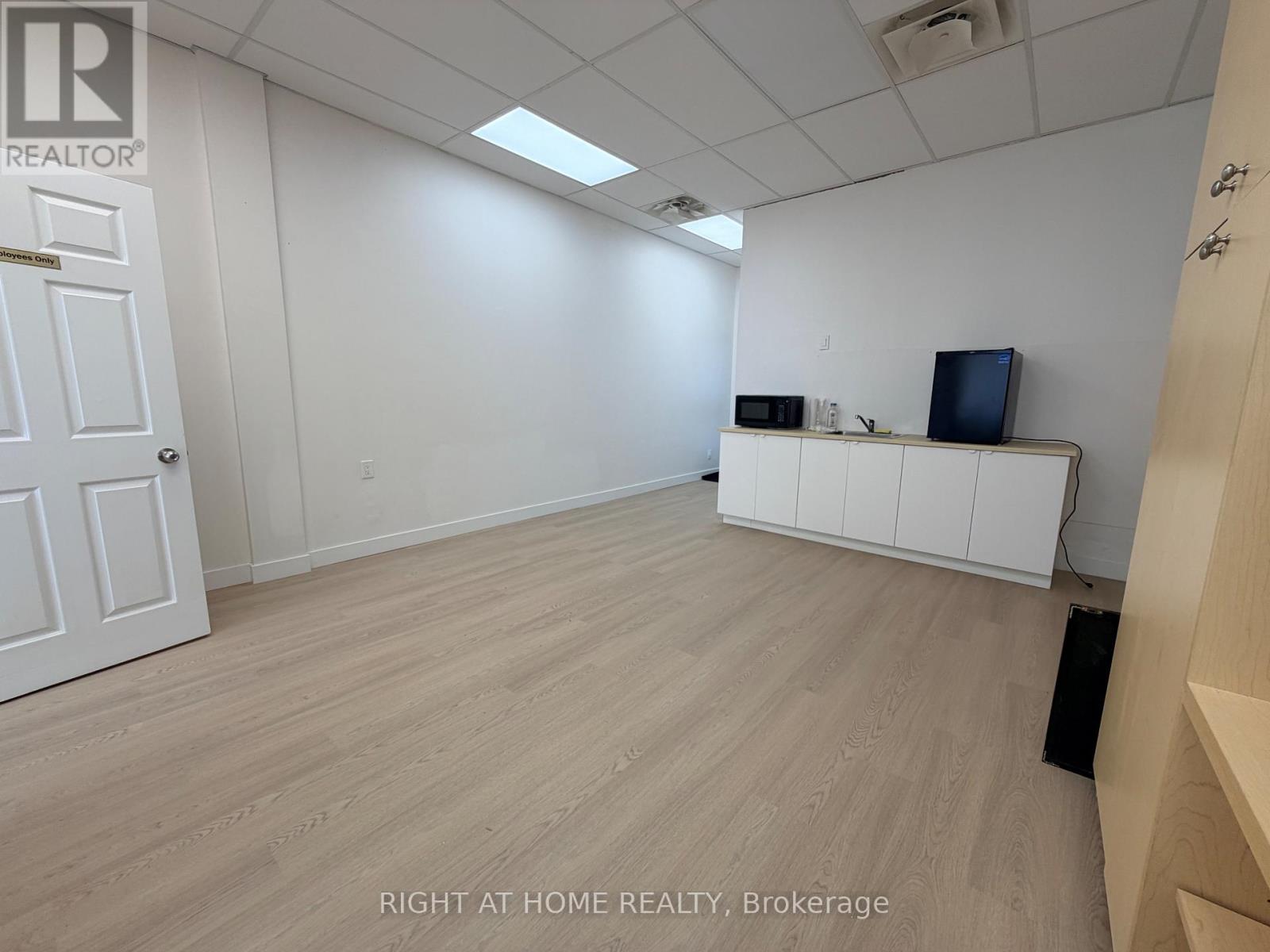 B07 - 4779 Steeles Avenue E, Toronto, Ontario  M1V 4S5 - Photo 9 - E13486800