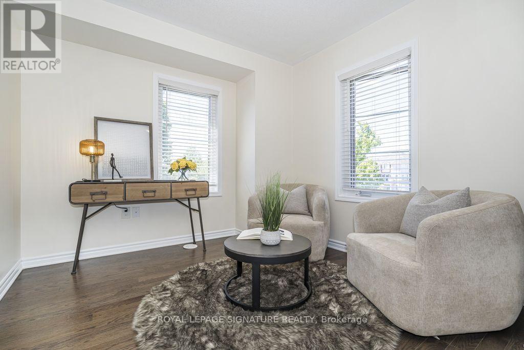 52 Deans Drive, Toronto, Ontario  M1L 0J4 - Photo 2 - E13486820
