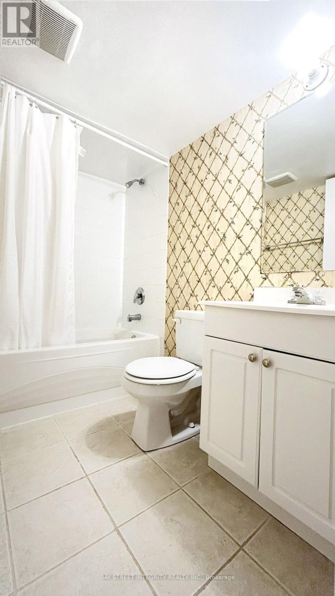 2594 Dashwood Drive, Oakville, Ontario  L6M 4C2 - Photo 18 - W13486768