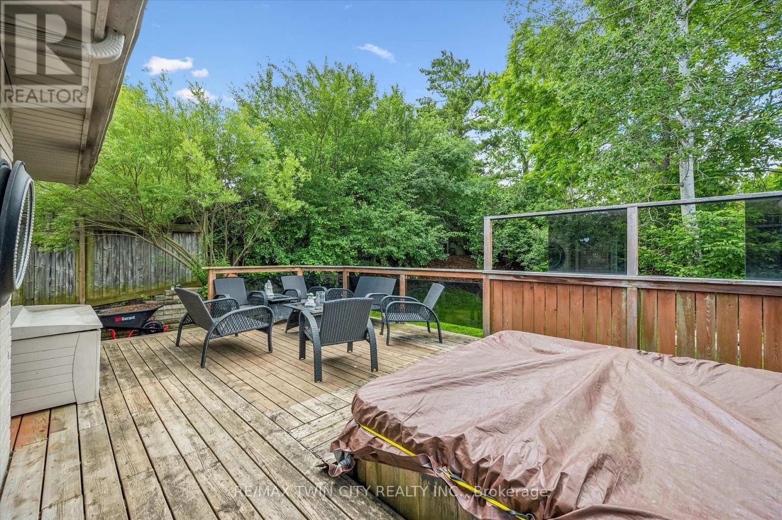 107 Queenston Drive, Kitchener, Ontario  N2B 2V2 - Photo 21 - X13486790