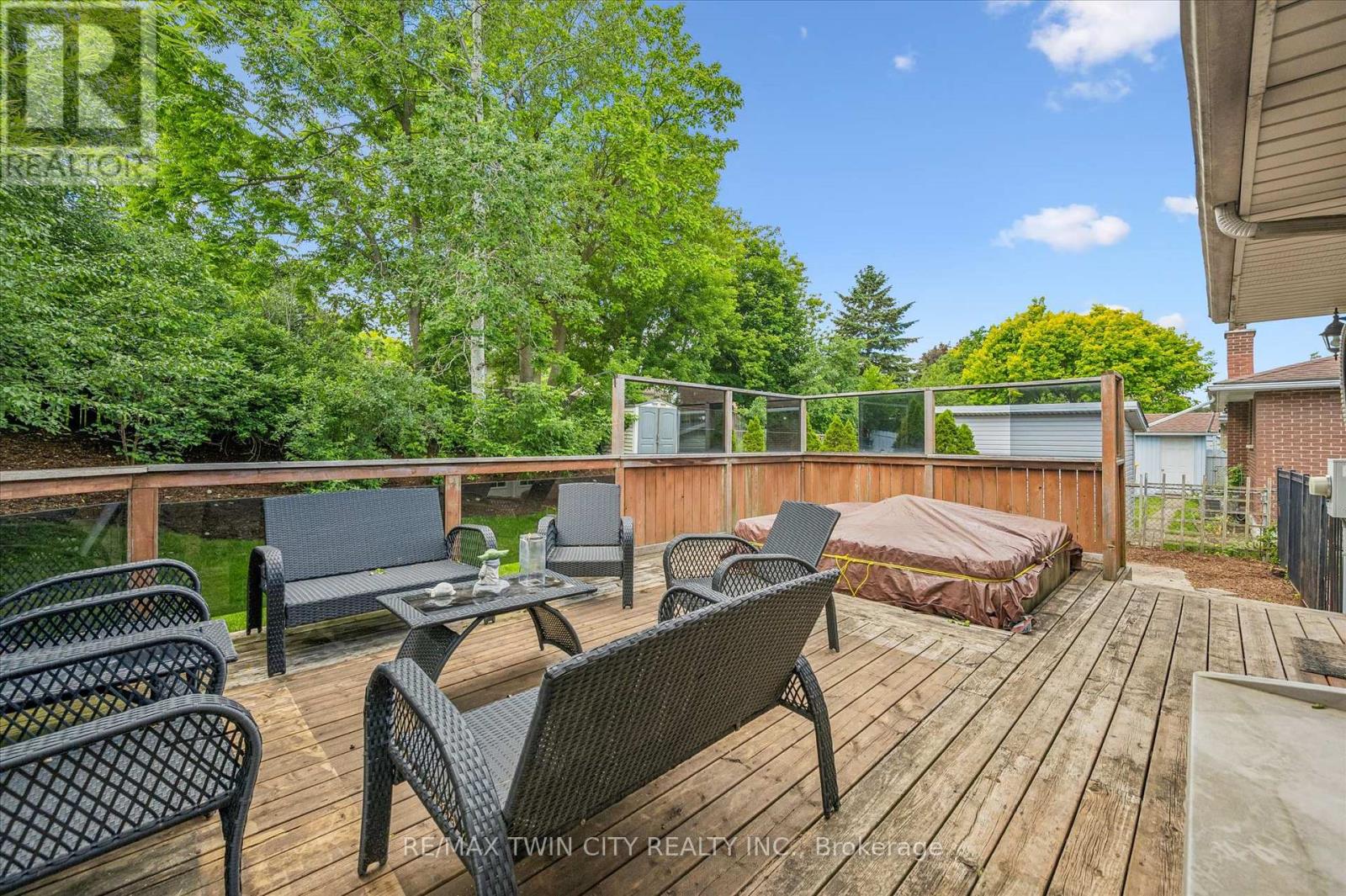 107 Queenston Drive, Kitchener, Ontario  N2B 2V2 - Photo 22 - X13486790