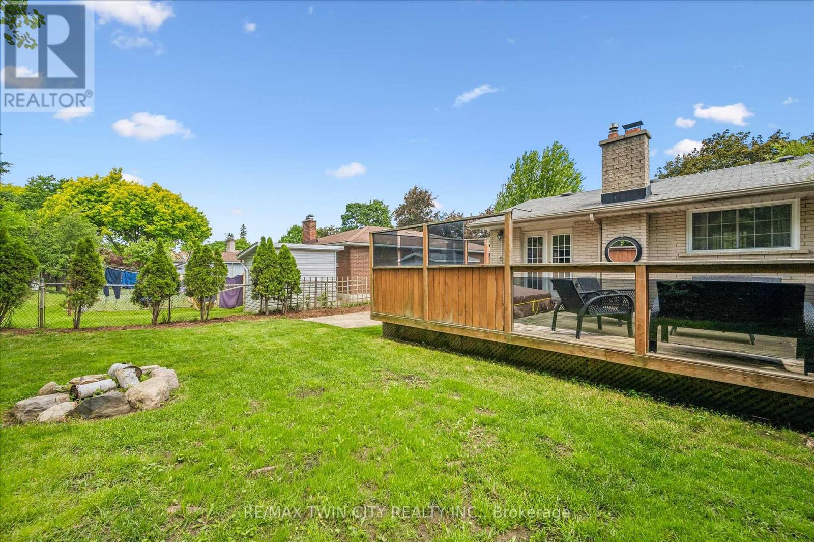 107 Queenston Drive, Kitchener, Ontario  N2B 2V2 - Photo 24 - X13486790