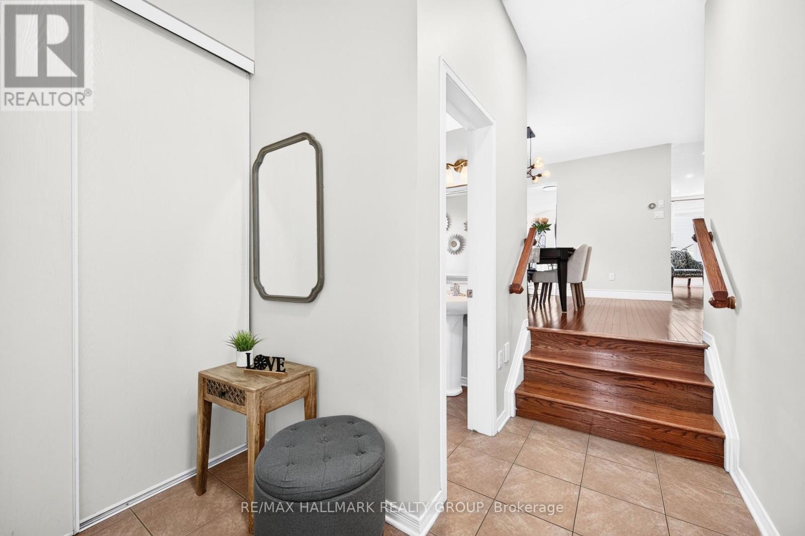 151 Branthaven Street, Ottawa, Ontario  K4A 0A1 - Photo 4 - X13486922