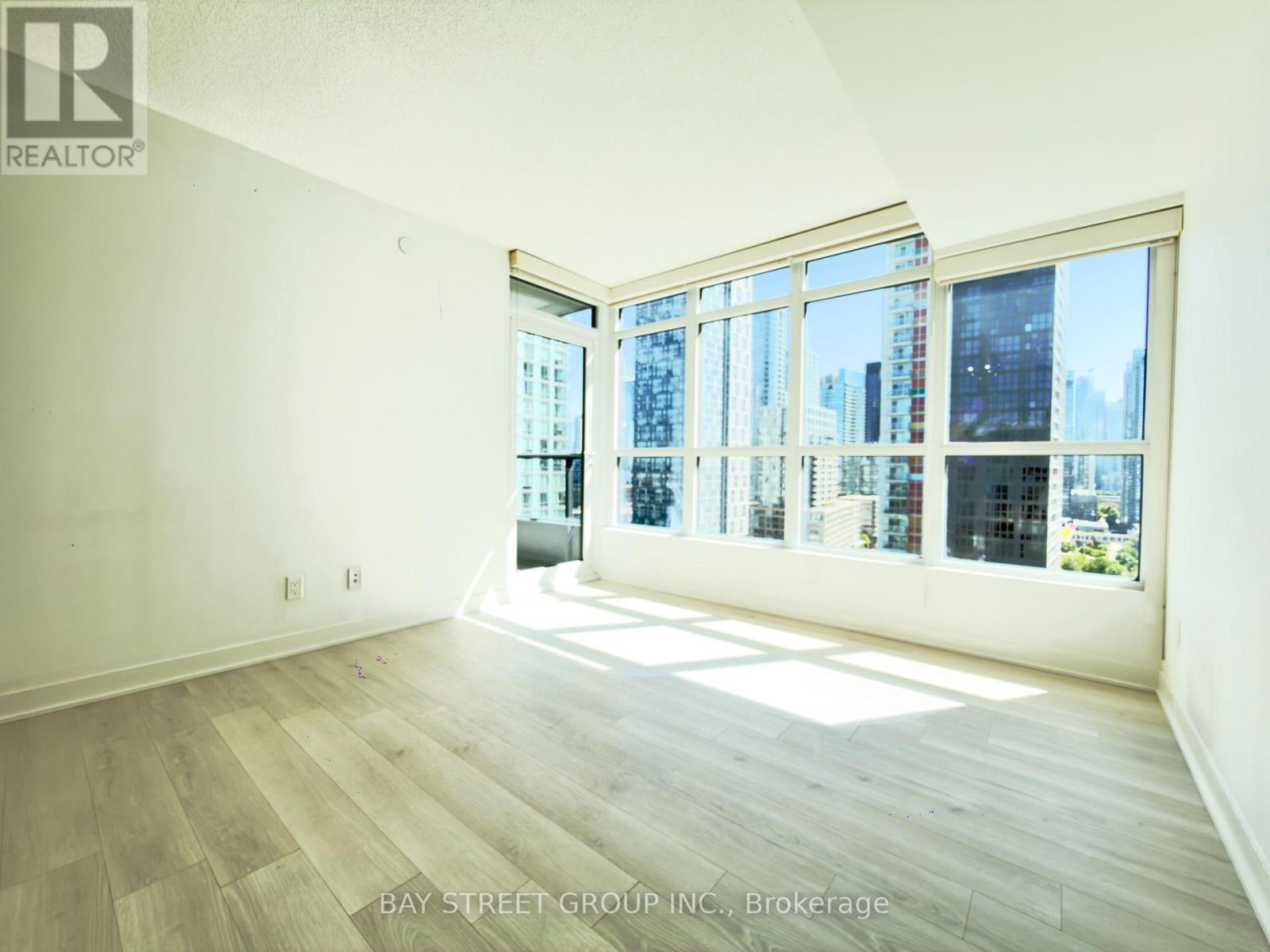 2007 - 80 Queens Wharf Road, Toronto, Ontario  M5V 0J3 - Photo 15 - C13486912
