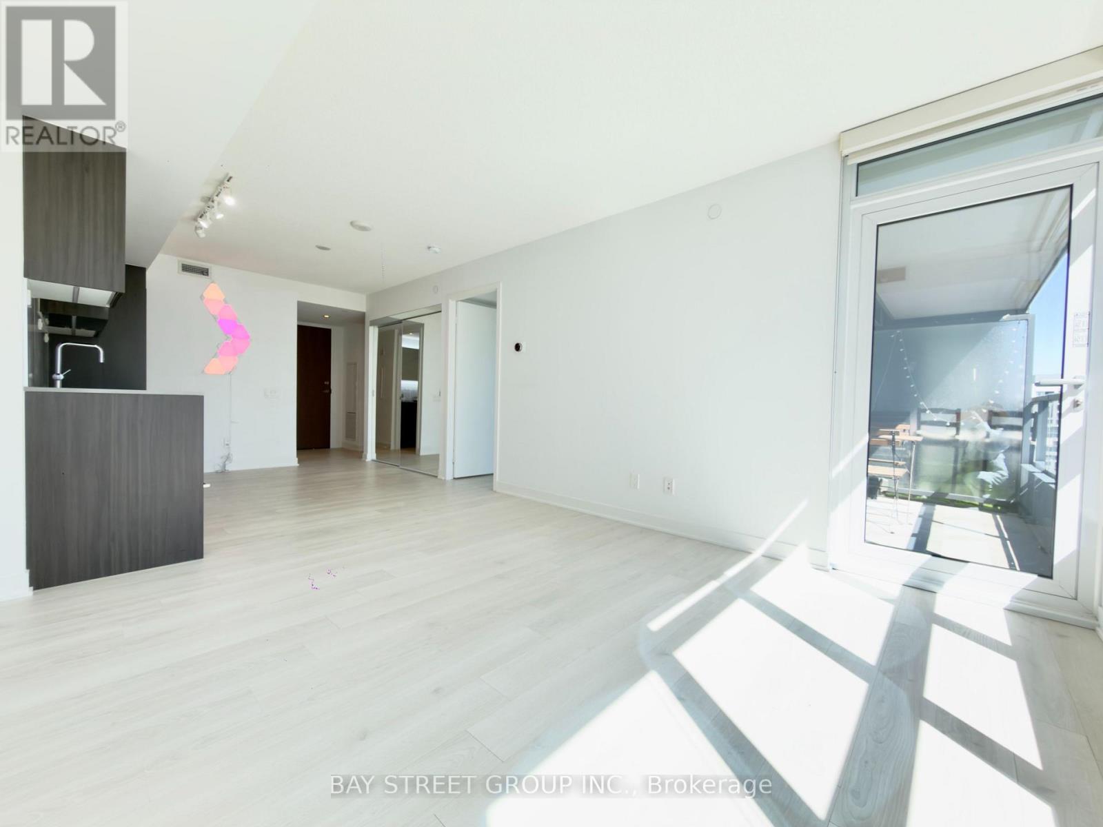 2007 - 80 Queens Wharf Road, Toronto, Ontario  M5V 0J3 - Photo 17 - C13486912