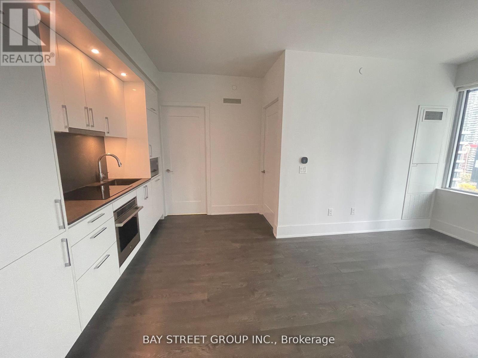 1010 - 470 Front Street W, Toronto, Ontario  M5V 0V6 - Photo 4 - C13486918