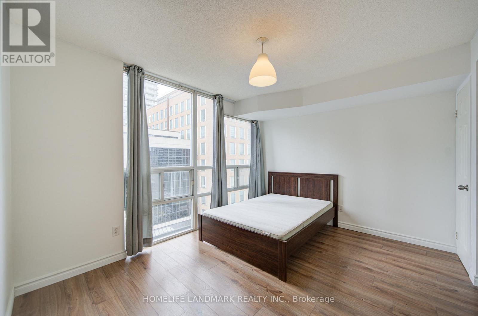 1003 - 43 Eglinton Avenue E, Toronto, Ontario  M4P 1A2 - Photo 10 - C13486938