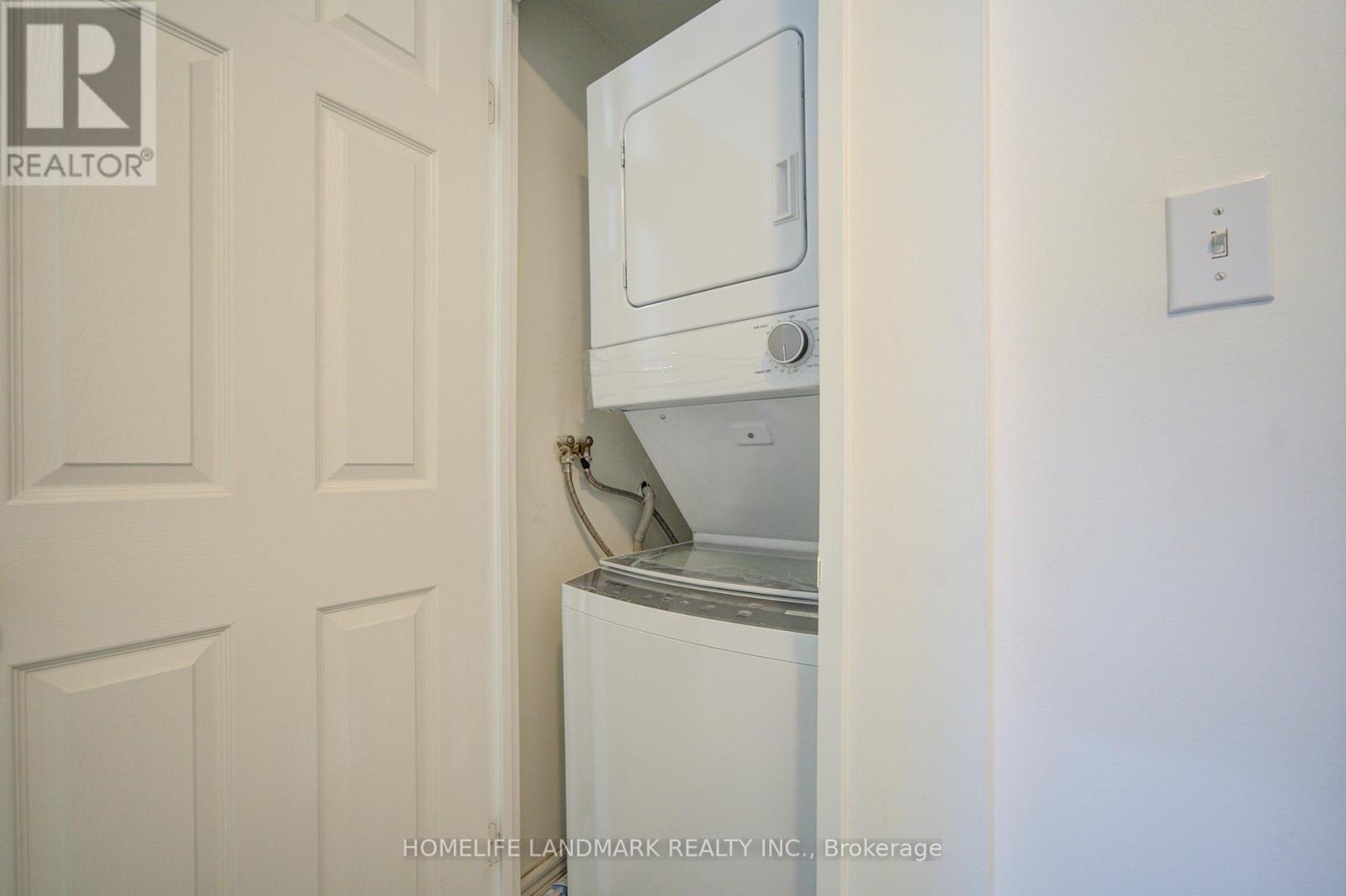 1003 - 43 Eglinton Avenue E, Toronto, Ontario  M4P 1A2 - Photo 15 - C13486938