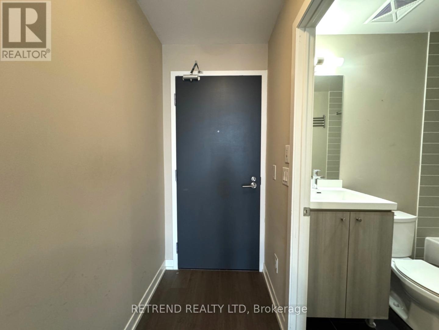 1114 - 105 George Street, Toronto, Ontario  M5A 0L4 - Photo 2 - C13486950