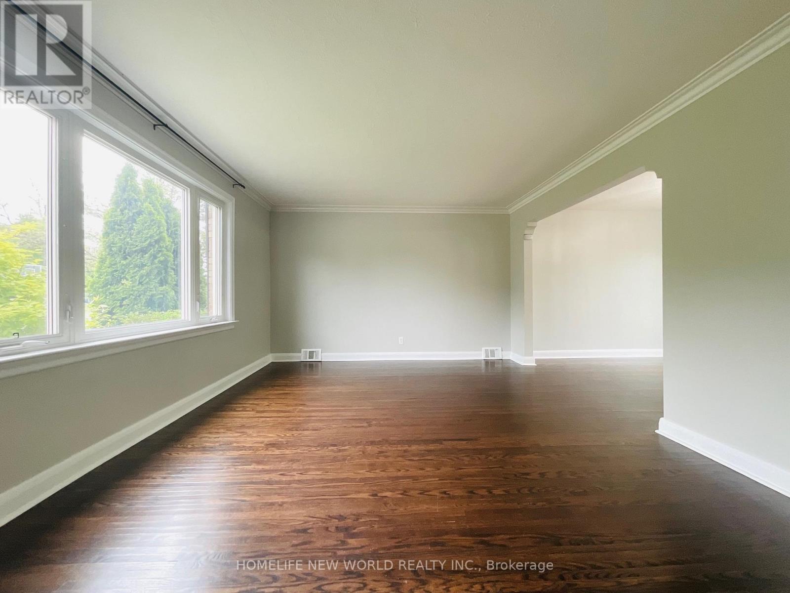 20 Roselm Road, Toronto, Ontario  M1R 3Y6 - Photo 4 - E13486848
