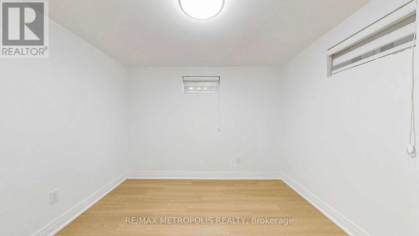 12 Romulus Drive, Toronto, Ontario  M1K 4C2 - Photo 35 - E13486894