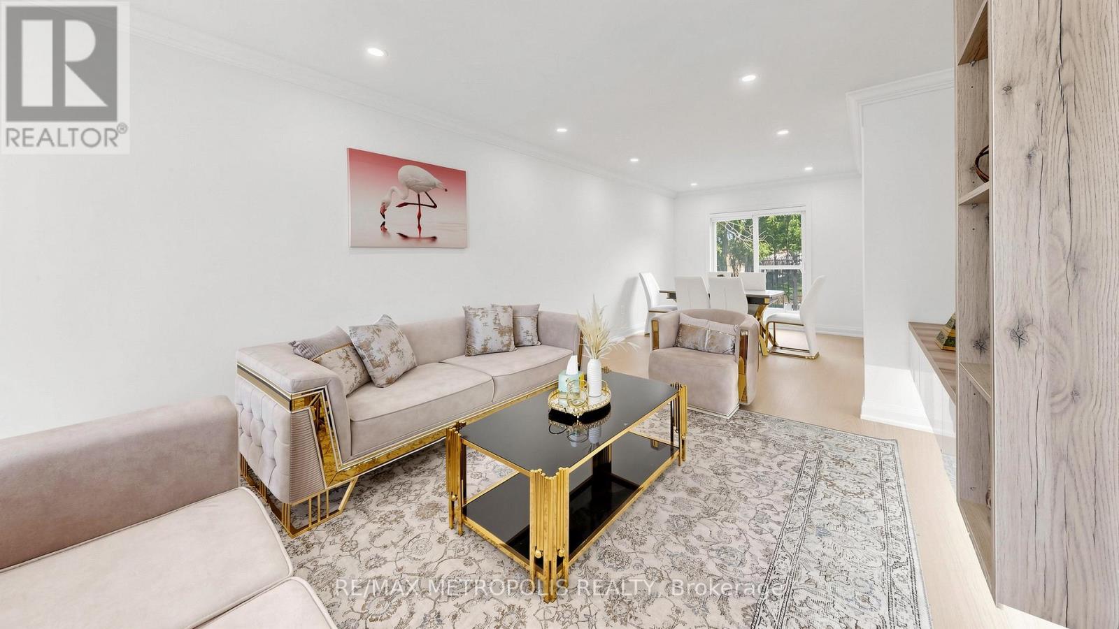 12 Romulus Drive, Toronto, Ontario  M1K 4C2 - Photo 6 - E13486894