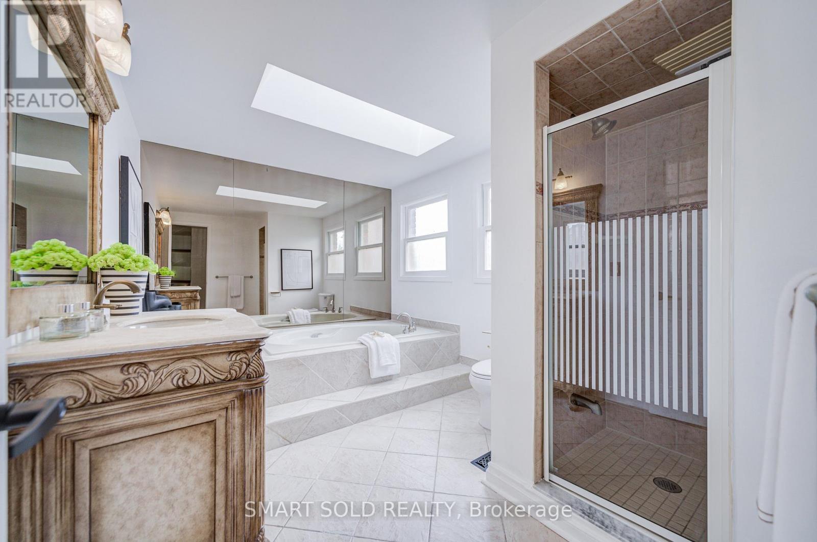 84 Longwater Chase, Markham, Ontario  L3R 4A8 - Photo 28 - N13486866