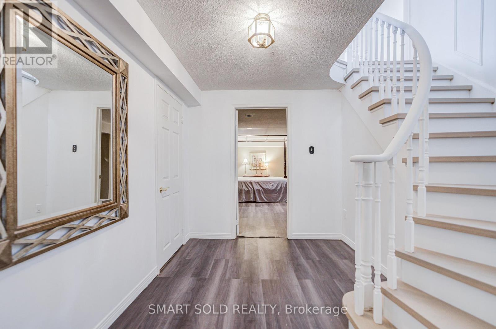 84 Longwater Chase, Markham, Ontario  L3R 4A8 - Photo 39 - N13486866