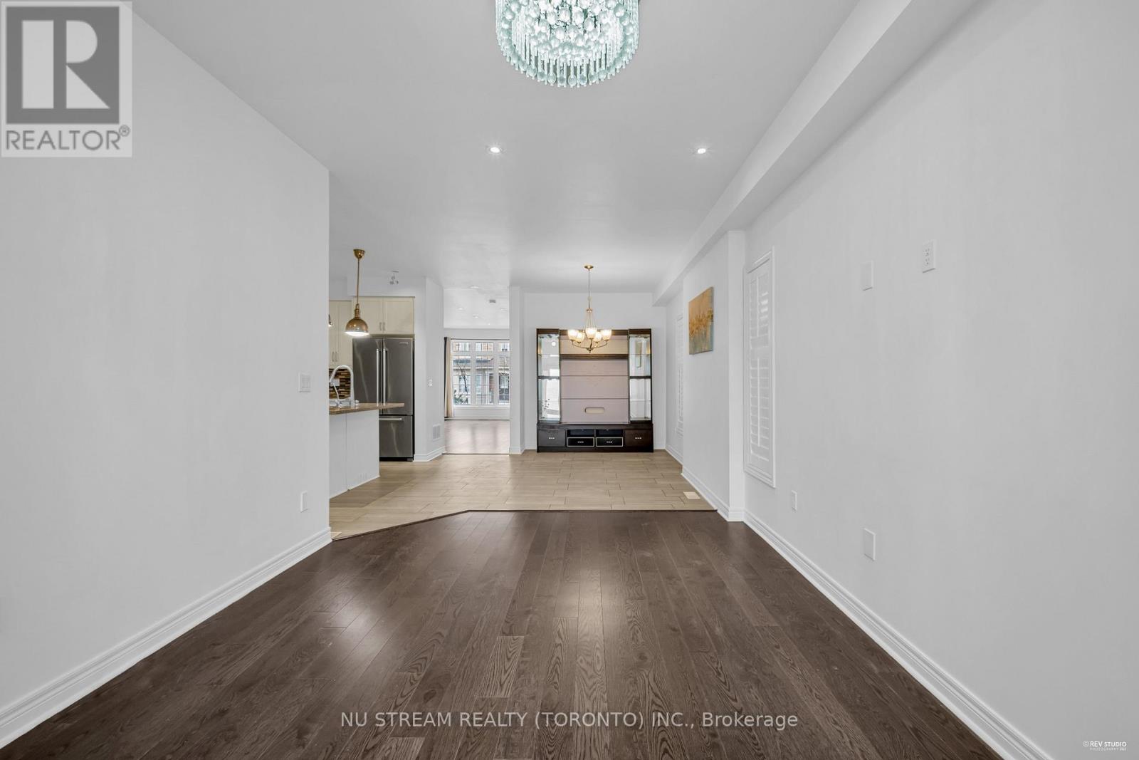 17 Greenery Road, Markham, Ontario  L6B 0V5 - Photo 5 - N13486892