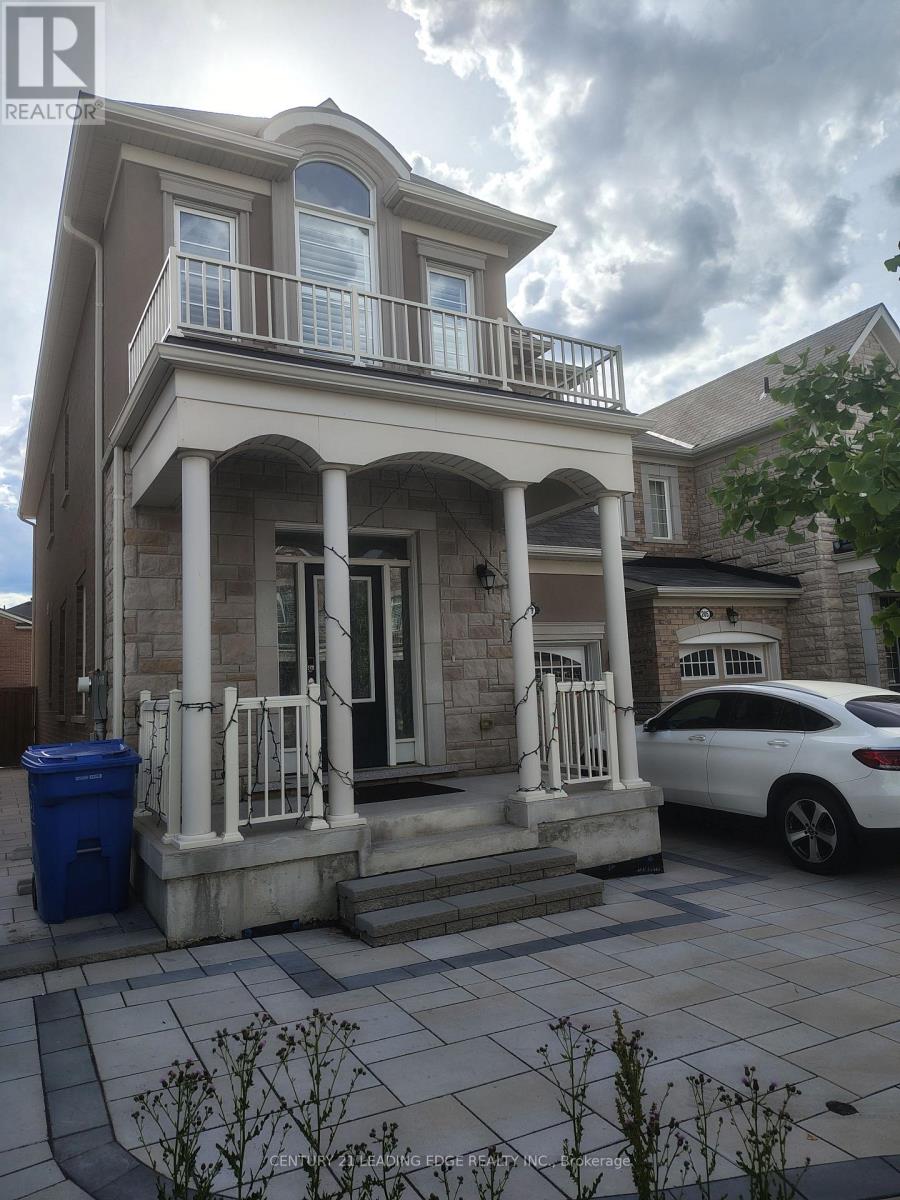 209 BABER CRESCENT, Aurora, Ontario