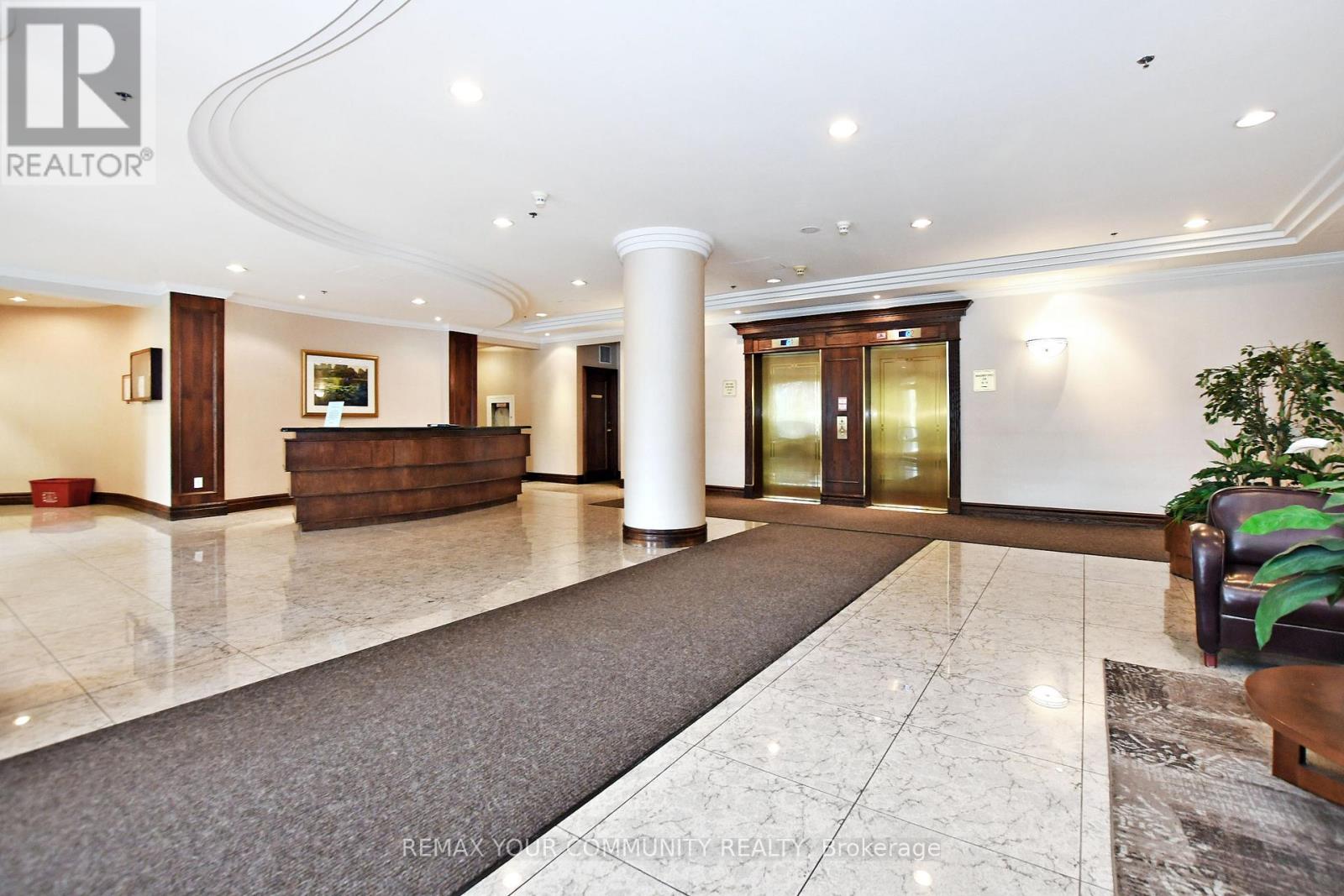 Ph20 - 51 Baffin Court, Richmond Hill, Ontario  L4B 4P6 - Photo 5 - N13486942