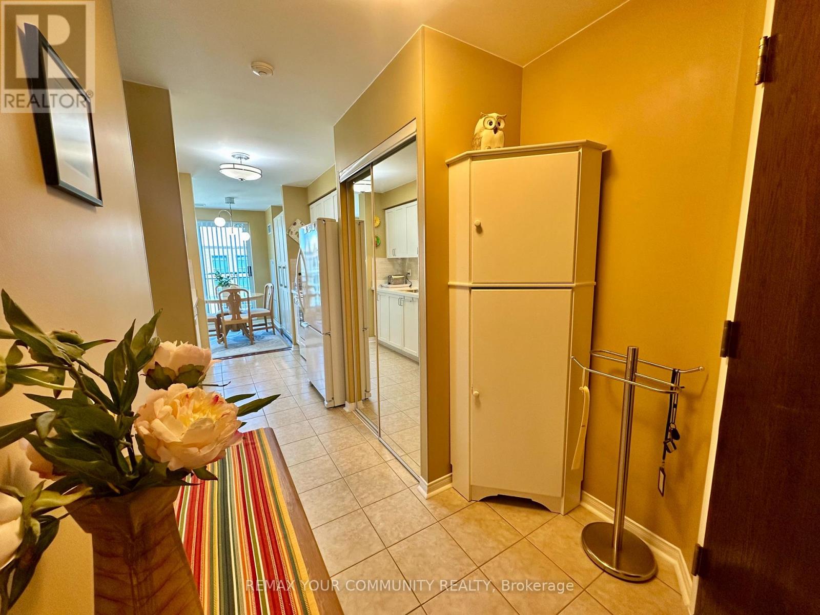 Ph20 - 51 Baffin Court, Richmond Hill, Ontario  L4B 4P6 - Photo 6 - N13486942