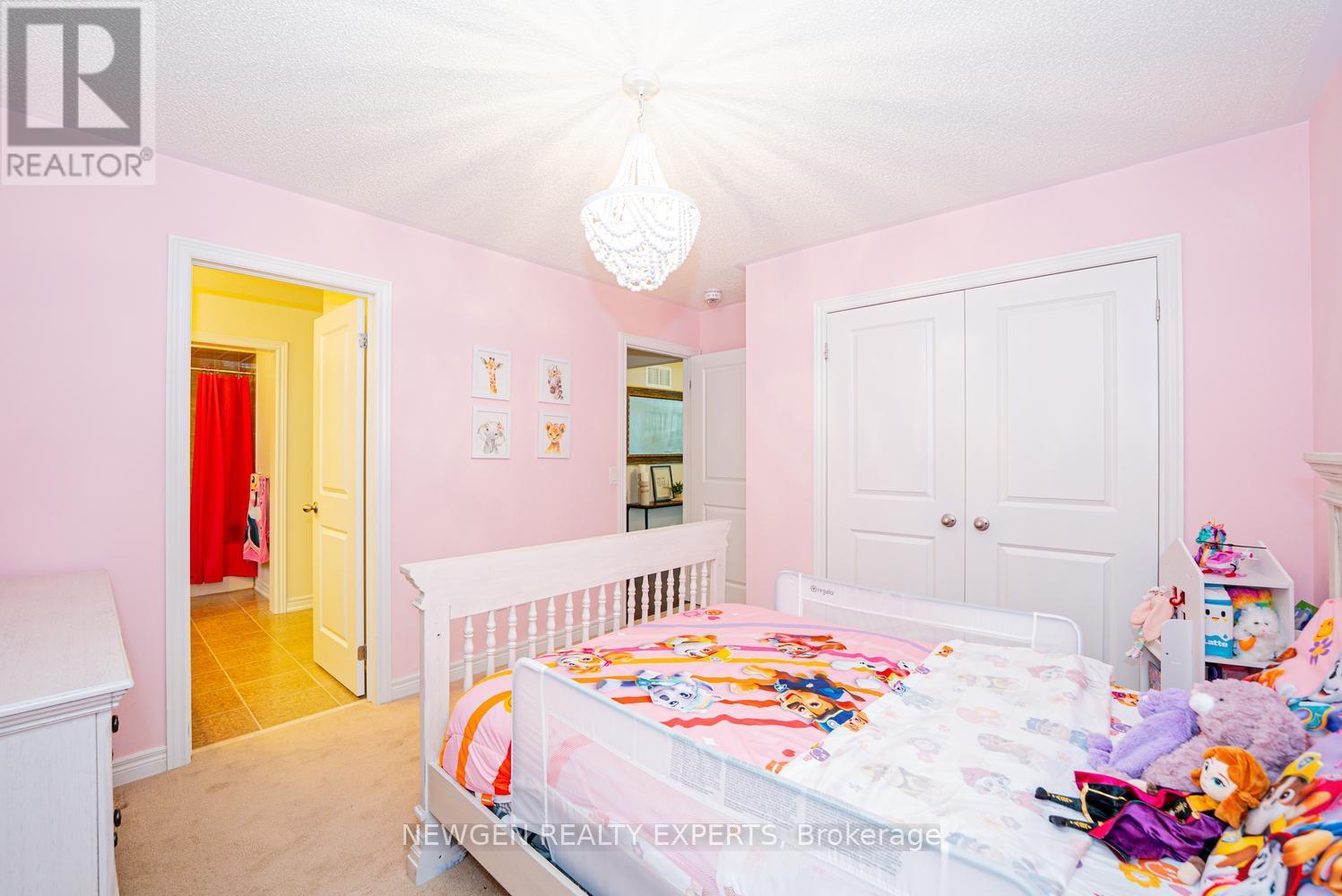 18 Foliage Drive, Brampton, Ontario  L7A 4M7 - Photo 35 - W13486856