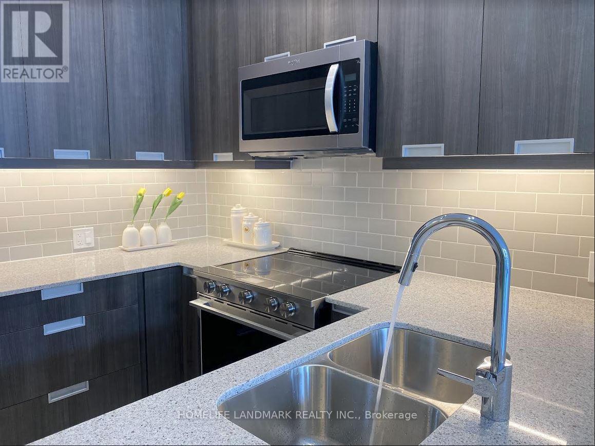 A2 - 65 Watergarden Drive, Mississauga, Ontario  L5R 0G9 - Photo 11 - W13486896