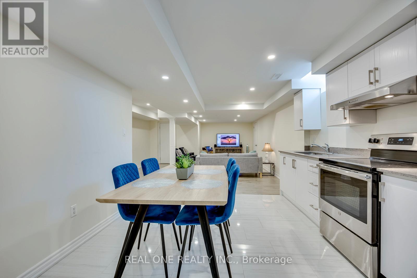 238 Nautical Boulevard, Oakville, Ontario  L6L 0B9 - Photo 35 - W13486898