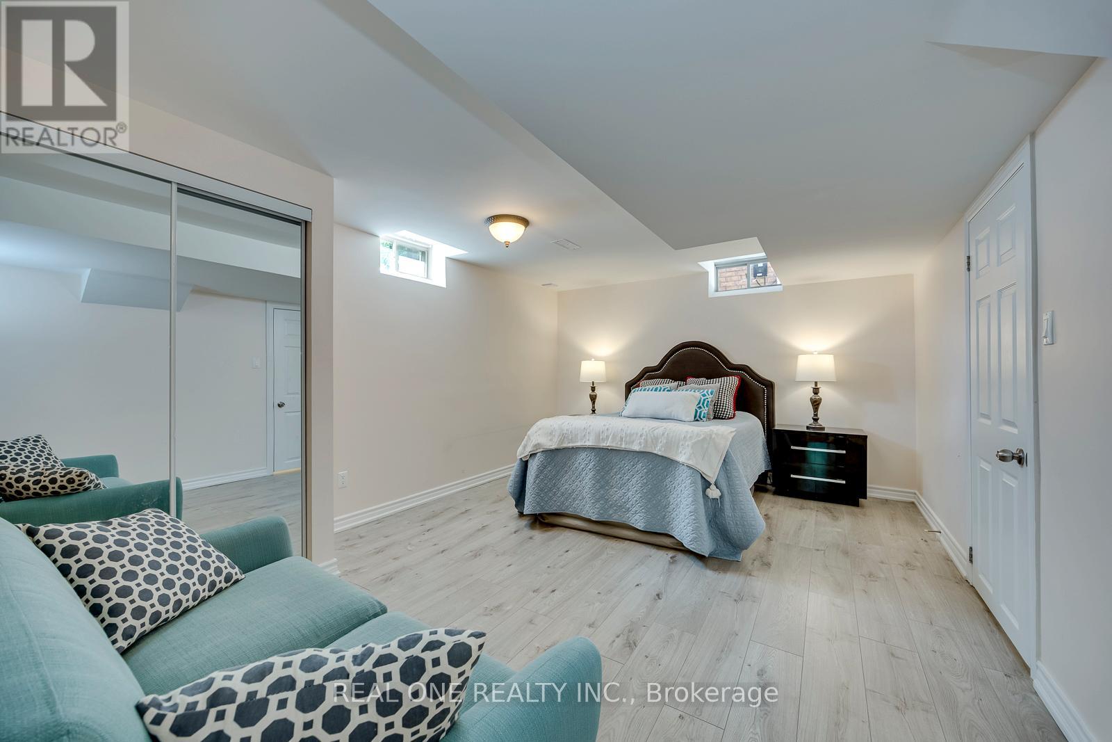 238 Nautical Boulevard, Oakville, Ontario  L6L 0B9 - Photo 37 - W13486898