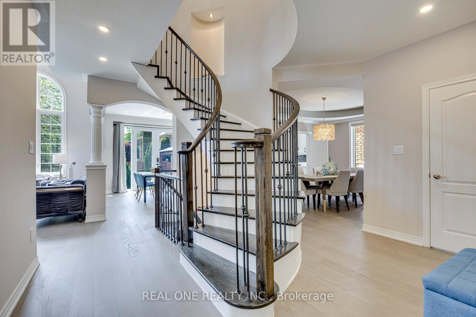 238 Nautical Boulevard, Oakville, Ontario  L6L 0B9 - Photo 5 - W13486898