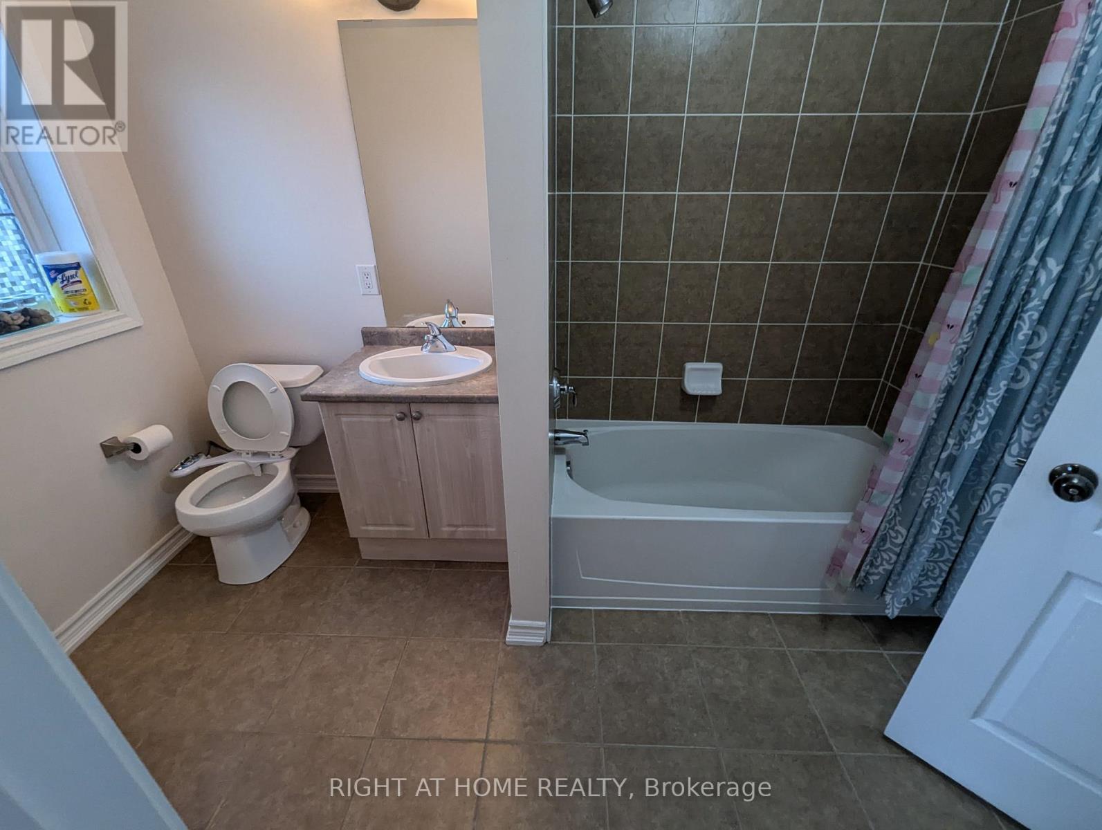 55 - 3038 Haines Road, Mississauga, Ontario  L4Y 0C8 - Photo 11 - W13486932