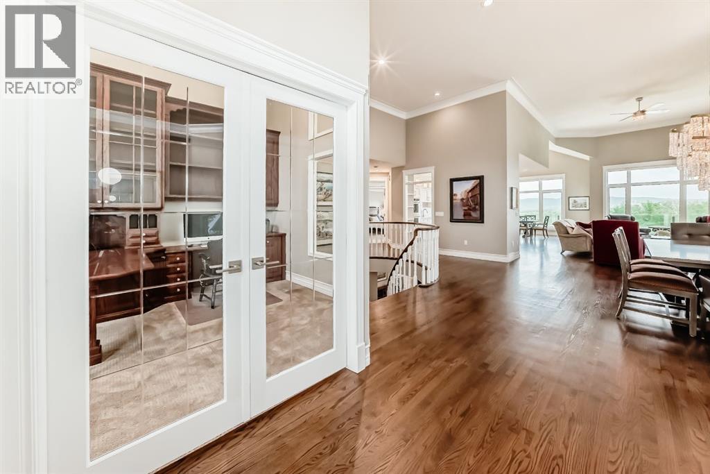 148 Scenic Ridge Crescent NW, Calgary, Alberta  T3L 1V3 - Photo 7 - A2320349