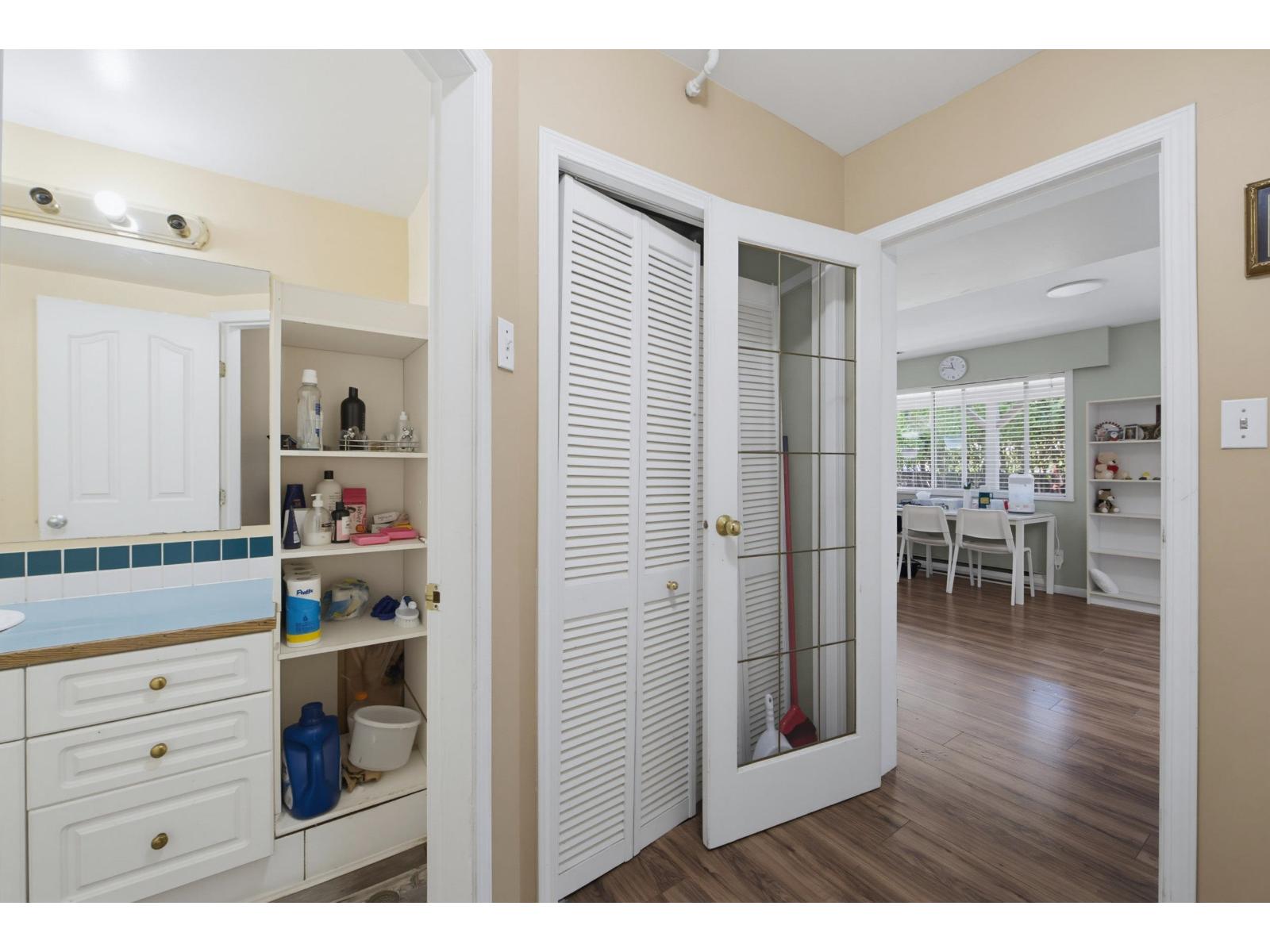 Listing image 30